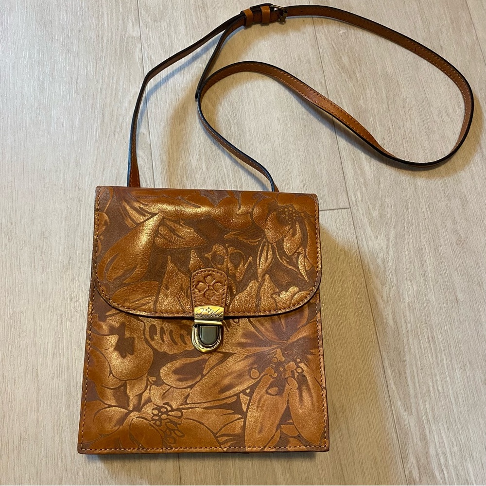 Patricia Nash Floral Embossed Leather Crossbody Bag Rossano Organizer